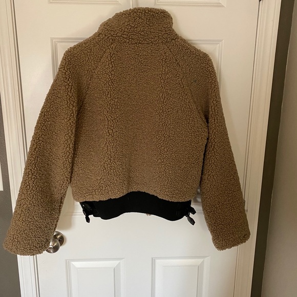 VICI Sherpa/Teddy Moto Jacket - Picture 2 of 5